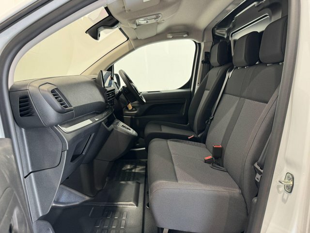 Peugeot E-Expert Professional Standard Panel Van White #2