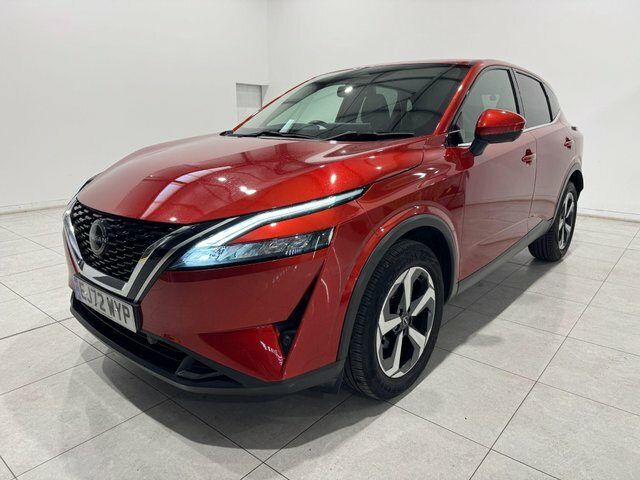 Nissan Qashqai Dig-t Mhev N-connecta Xtron Red