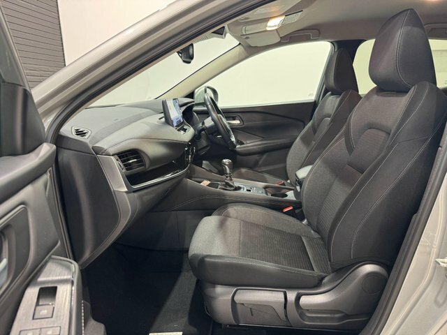 Nissan Qashqai Dig-t Mhev N-connecta Euro Silver #2