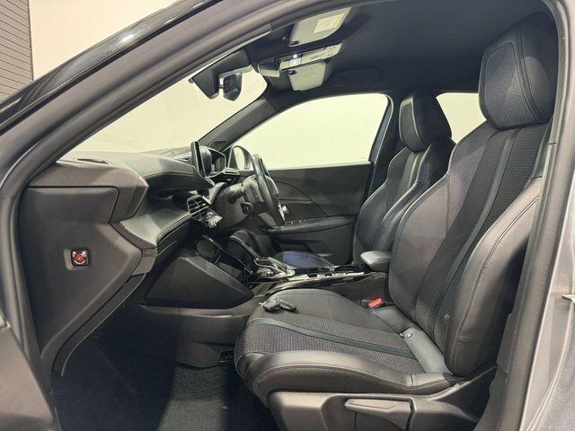 Peugeot e-2008 Gt Auto 5dr Grey #2