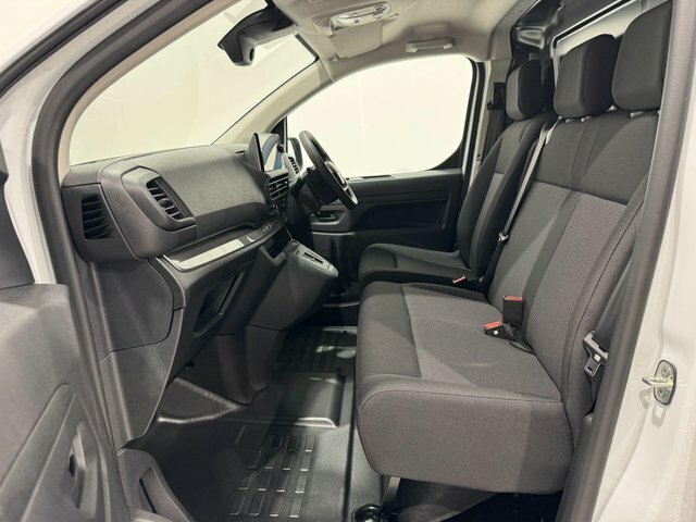 Peugeot E-Expert Professional Standard Panel Van White #2