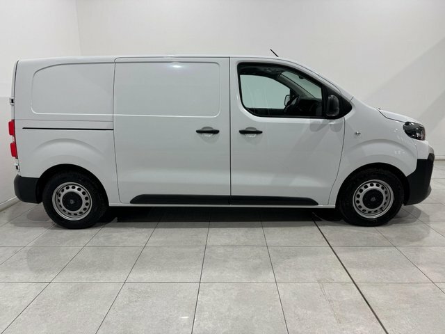 Peugeot E-Expert Professional Standard Panel Van White #5
