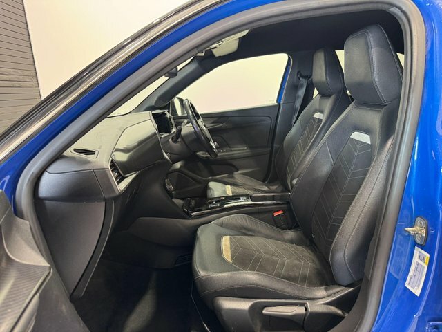 Vauxhall Mokka Ultimate Auto 5dr Blue #2