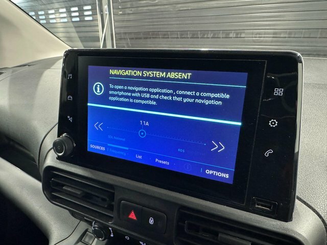 Peugeot E-Partner 800 50Kwh Asphalt Premium Plus Standard Panel Van White #13