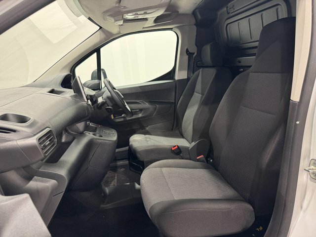 Peugeot E-Partner 800 50Kwh Asphalt Premium Plus Standard Panel Van White #14
