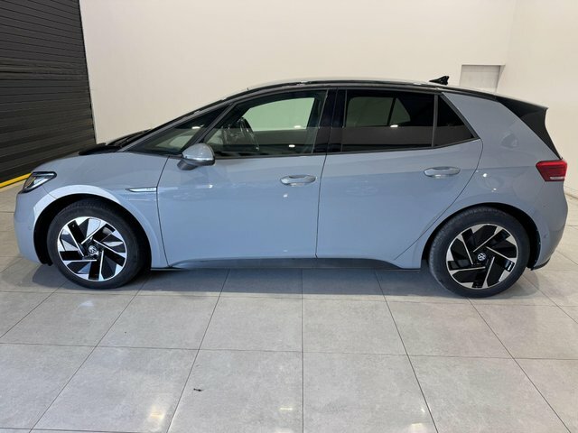 Volkswagen ID.3 58Kwh Family Grey #4