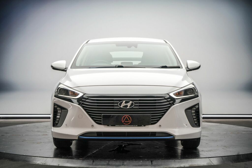 Hyundai Ioniq 2018 1.6 H-gdi Premium Se Hatchback Hyb White #6