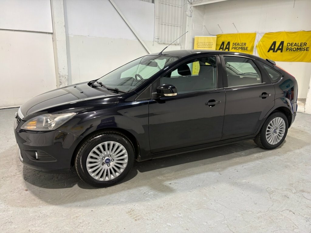 Ford Focus Hatchback Sport Tdci Black #9