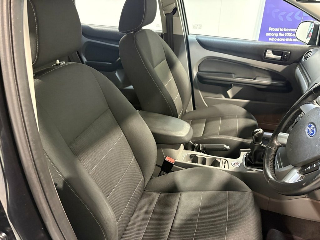 Ford Focus Hatchback Sport Tdci Black #48