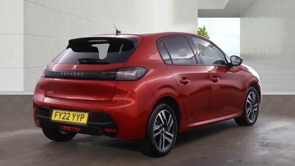 Peugeot 208 Puretech Active Premium Plus Black #13