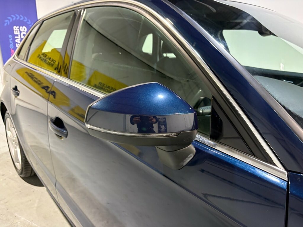 Audi A3 A3 Sportback 35 Tfsi Sport Blue #65