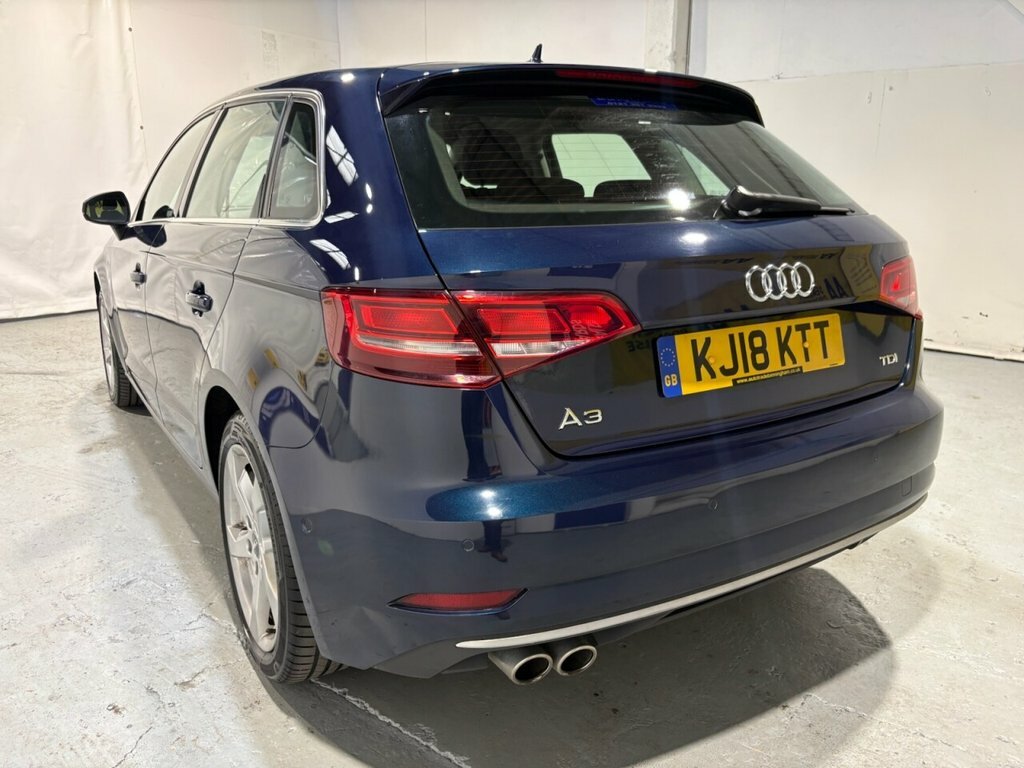 Audi A3 A3 Sportback 35 Tfsi Sport Blue #38