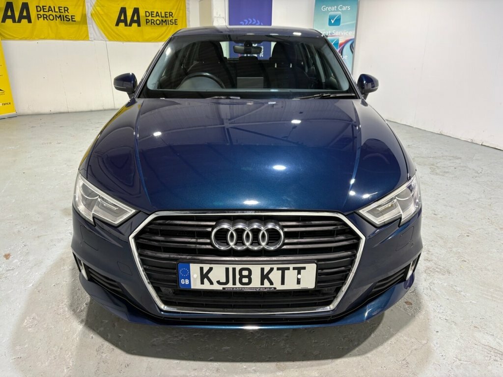 Audi A3 A3 Sportback 35 Tfsi Sport Blue #3