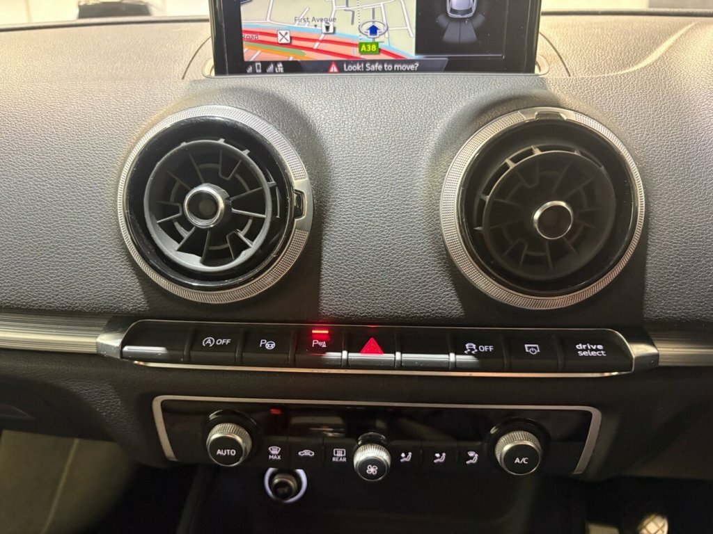 Audi A3 A3 Sportback 35 Tfsi Sport Blue #71