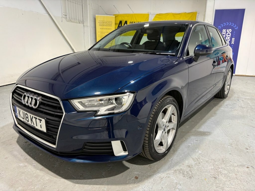 Audi A3 A3 Sportback 35 Tfsi Sport Blue #17