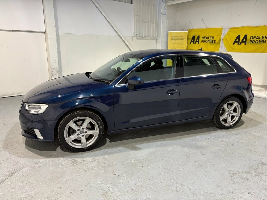 Audi A3 A3 Sportback 35 Tfsi Sport Blue #22