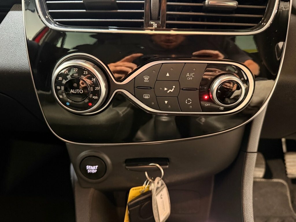 Renault Clio 1.5 Dci Play Hatchback Euro 6 S Grey #9