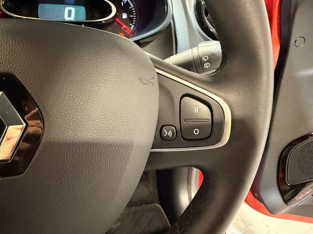 Renault Clio 1.5 Dci Play Hatchback Euro 6 S Grey #39
