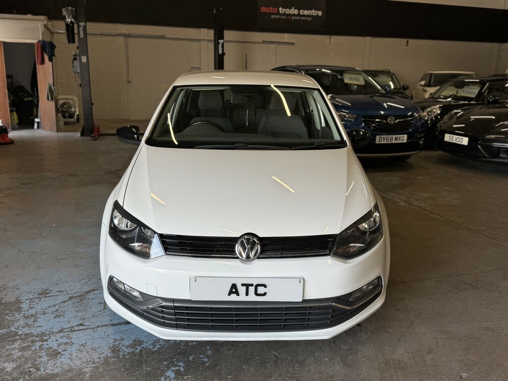 Volkswagen Polo 1.2 Tsi Bluemotion Tech Se Design White #2