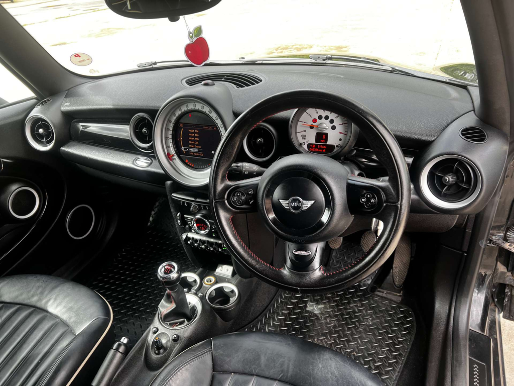 Mini Hatch Mini Hatch 1.6 One Hatchback Eur Black #15