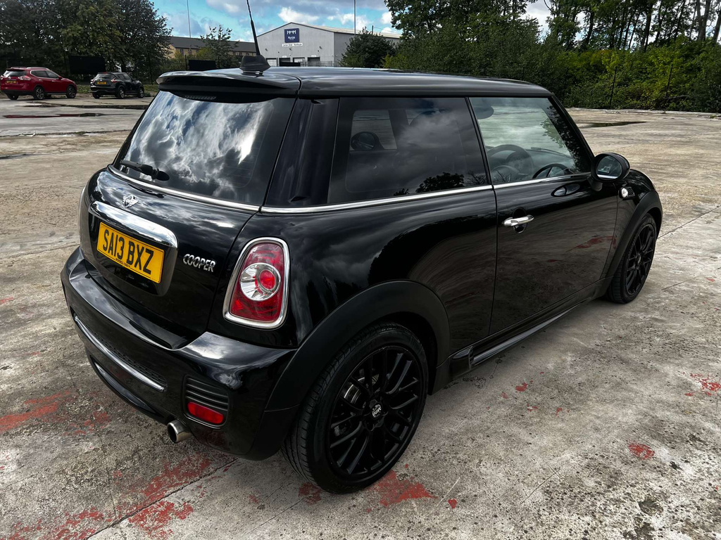 Mini Hatch Cooper Hatchback Euro 5 Ss Black #6