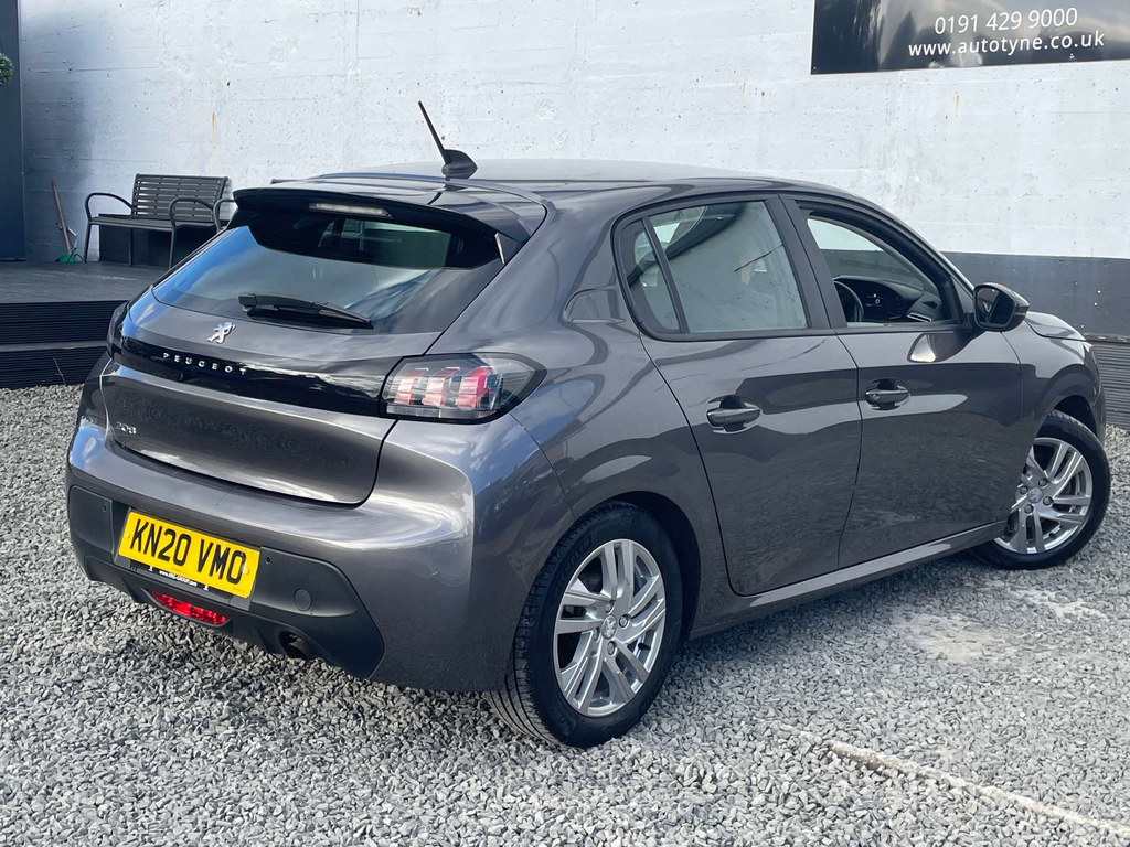 Peugeot 208 Puretech Active Hatchback Euro 6 S #6