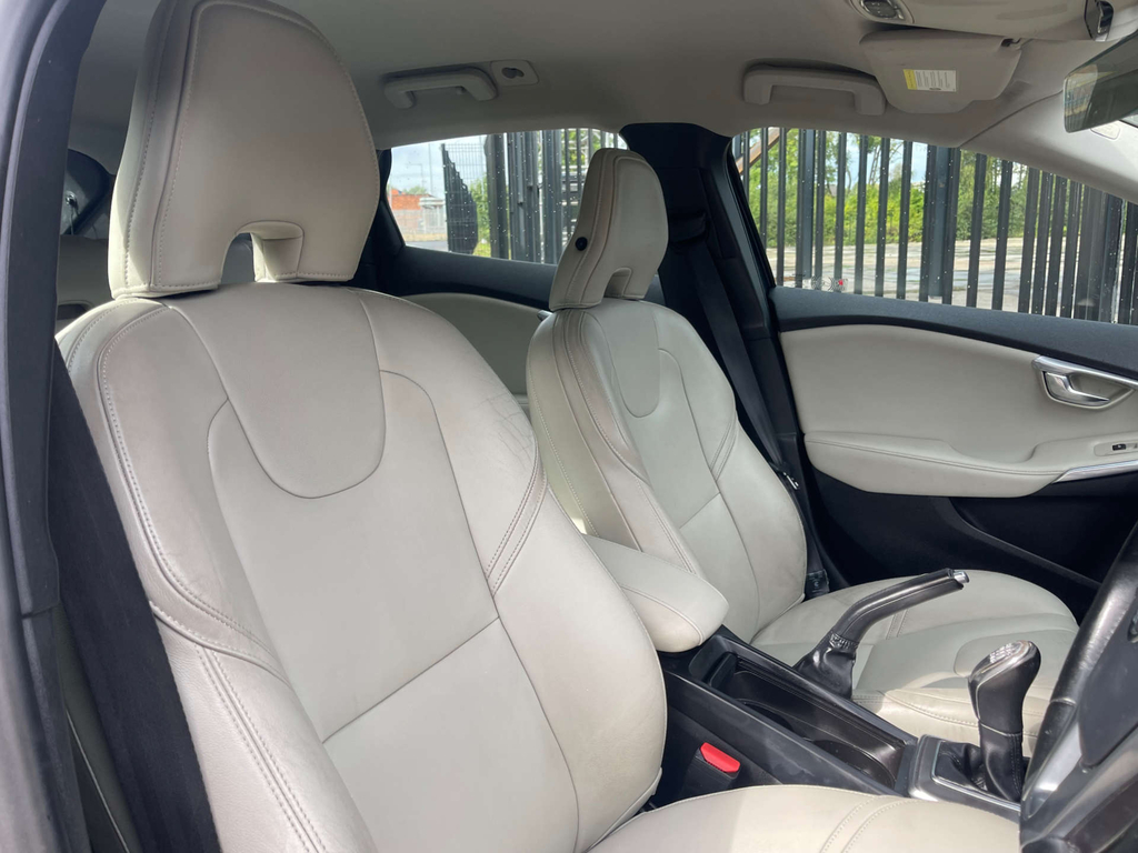 Volvo V40 2.0 D4 R-design Nav Hatchback D... Grey #22