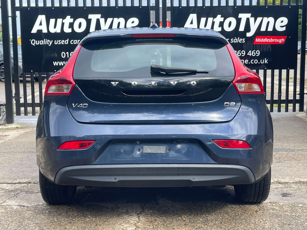 Volvo V40 D2 Se Lux Nav Hatchback Euro 5 Ss  #5