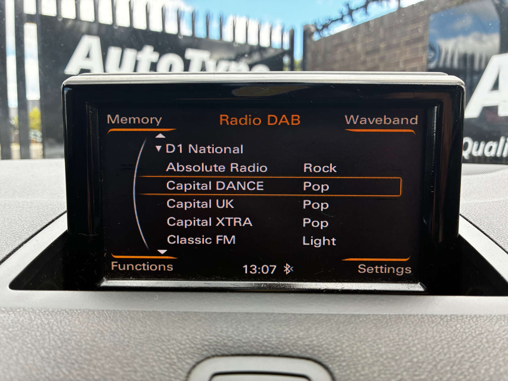 Audi A1 S1 Tfsi Quattro Yellow #12