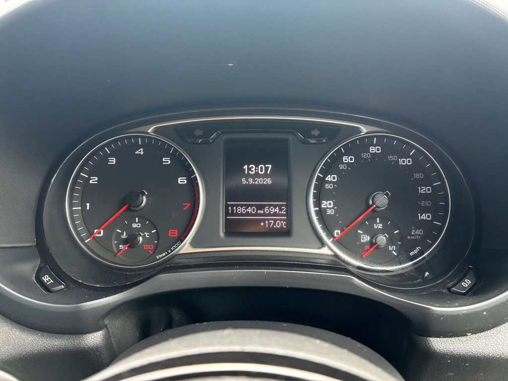 Audi A1 S1 Tfsi Quattro Yellow #8