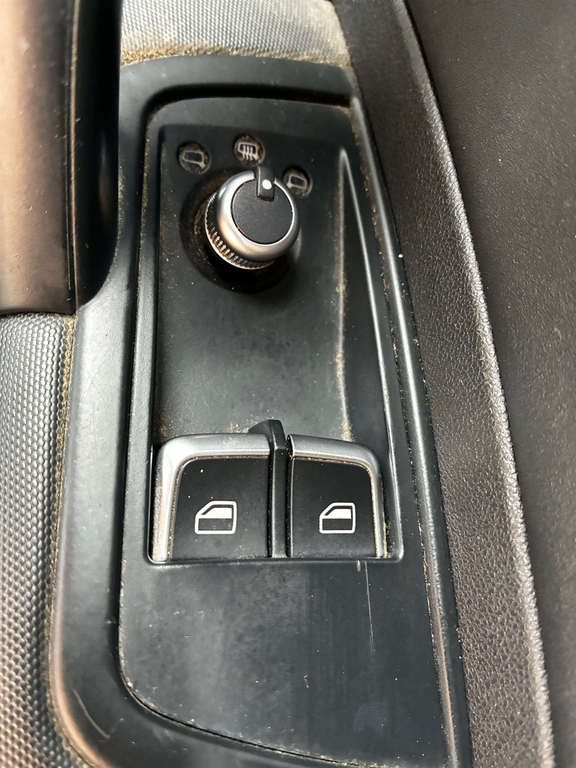 Audi A1 S1 Tfsi Quattro Yellow #24