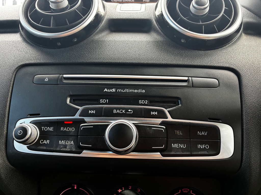 Audi A1 S1 Tfsi Quattro Yellow #13