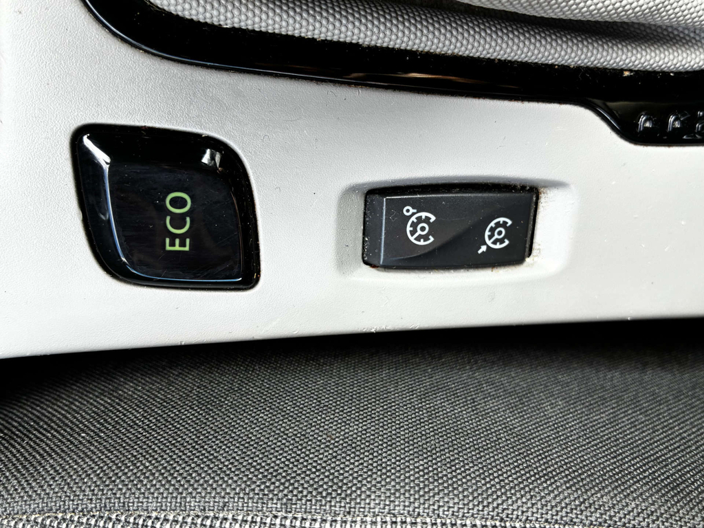 Renault Zoe 22Kwh Dynamique Intens Battery Lease White #18