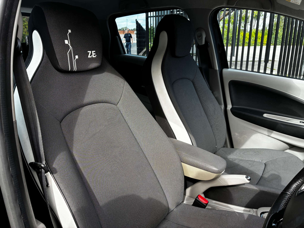 Renault Zoe 22Kwh Dynamique Intens Battery Lease White #24