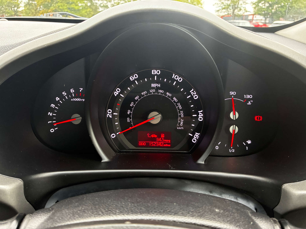 Kia Sportage 1.7 Crdi White Edition White #13