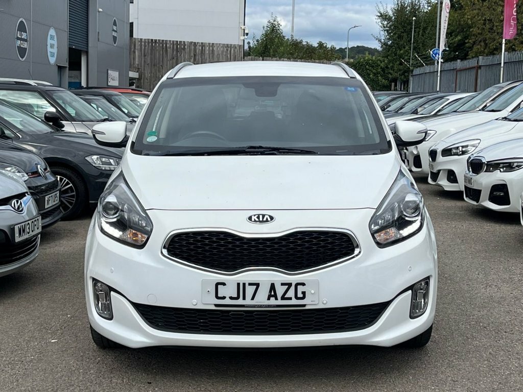 Kia Carens Crdi 4 Isg White #16
