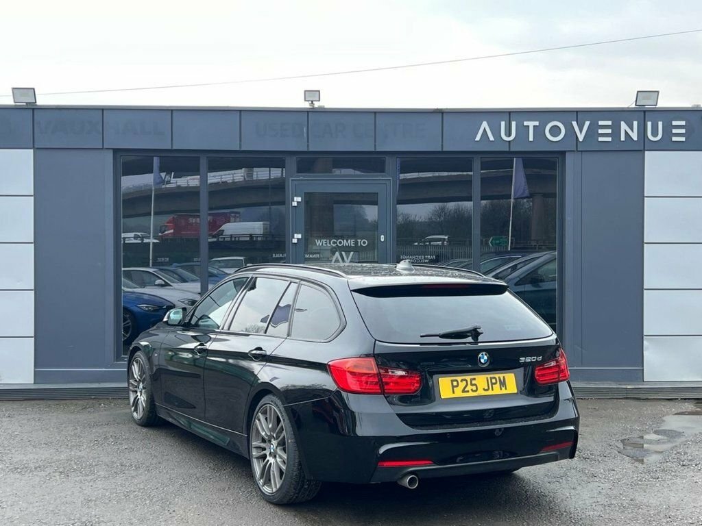 BMW 3 Series 2L M Sport Black #2