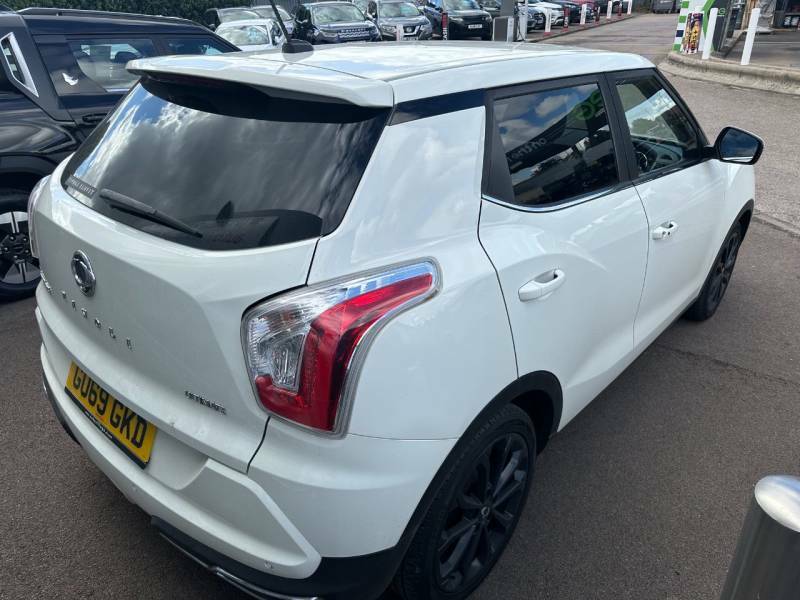 SsangYong Tivoli 1.6 Ultimate Blue #3