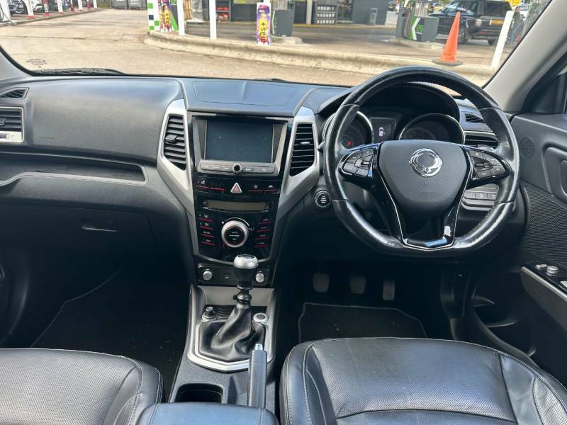 SsangYong Tivoli 1.6 Ultimate Blue #5