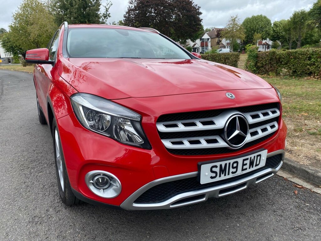 Mercedes-Benz GLA Class 2.0 Gla250 Sport 7G-dct 4Matic Euro 6 Ss Red