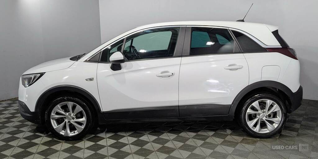 Vauxhall Crossland X 1.2T 110 Tech Line Nav Start Stop White #4