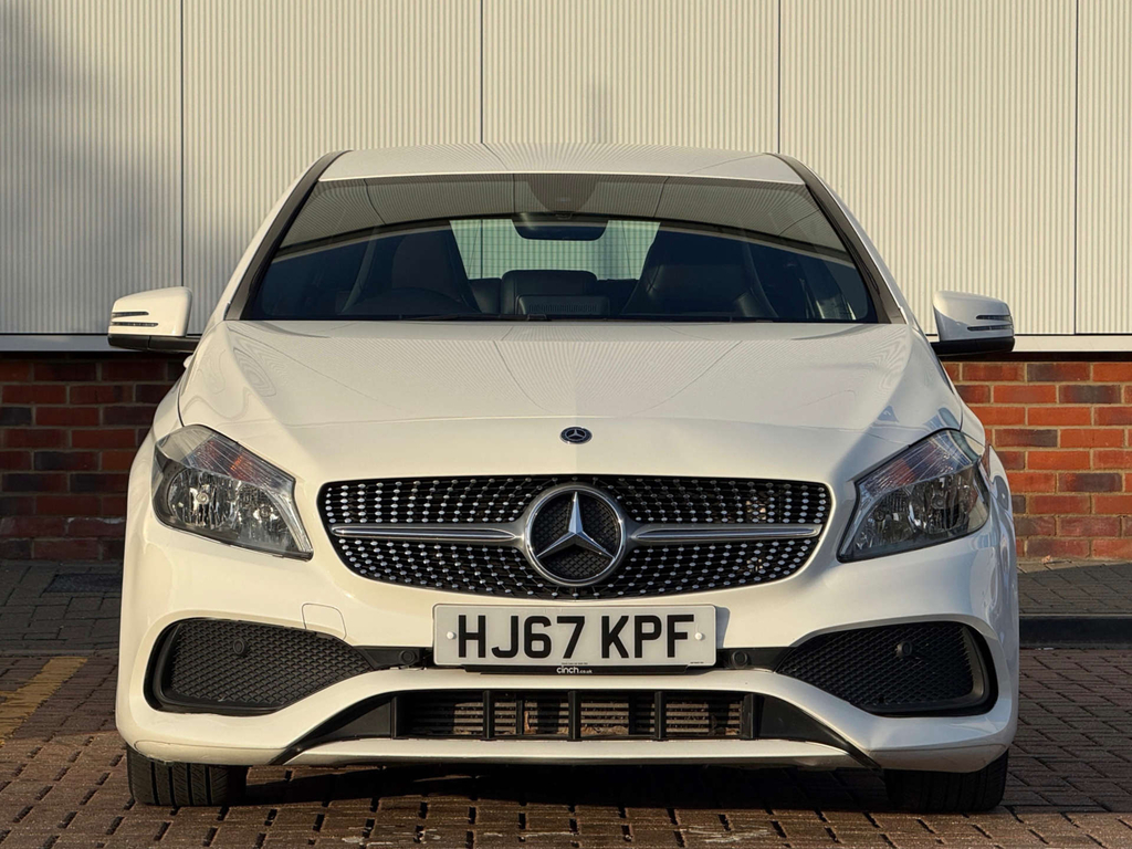 Mercedes-Benz A Class D Amg Line HJ67KPF White #2
