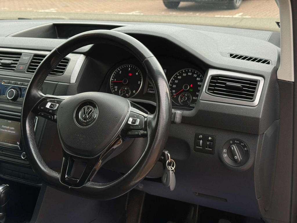 Volkswagen Caddy Maxi Life 2L Null Blue #39