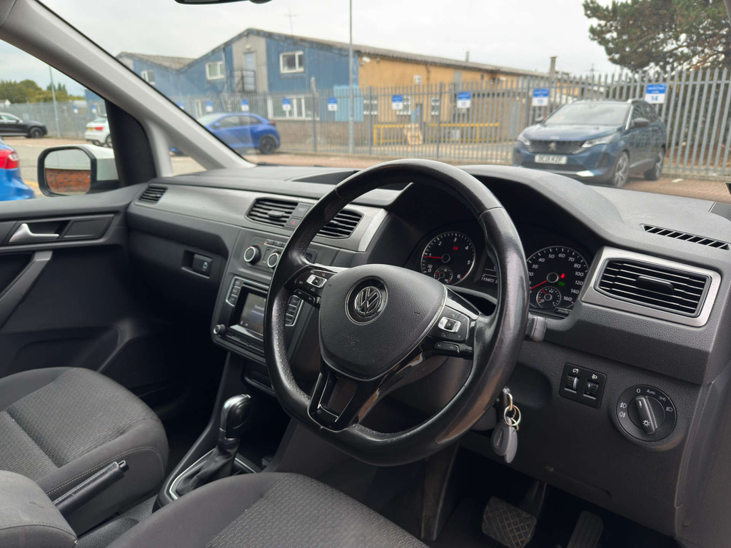 Volkswagen Caddy Maxi Life 2L Null Blue #18