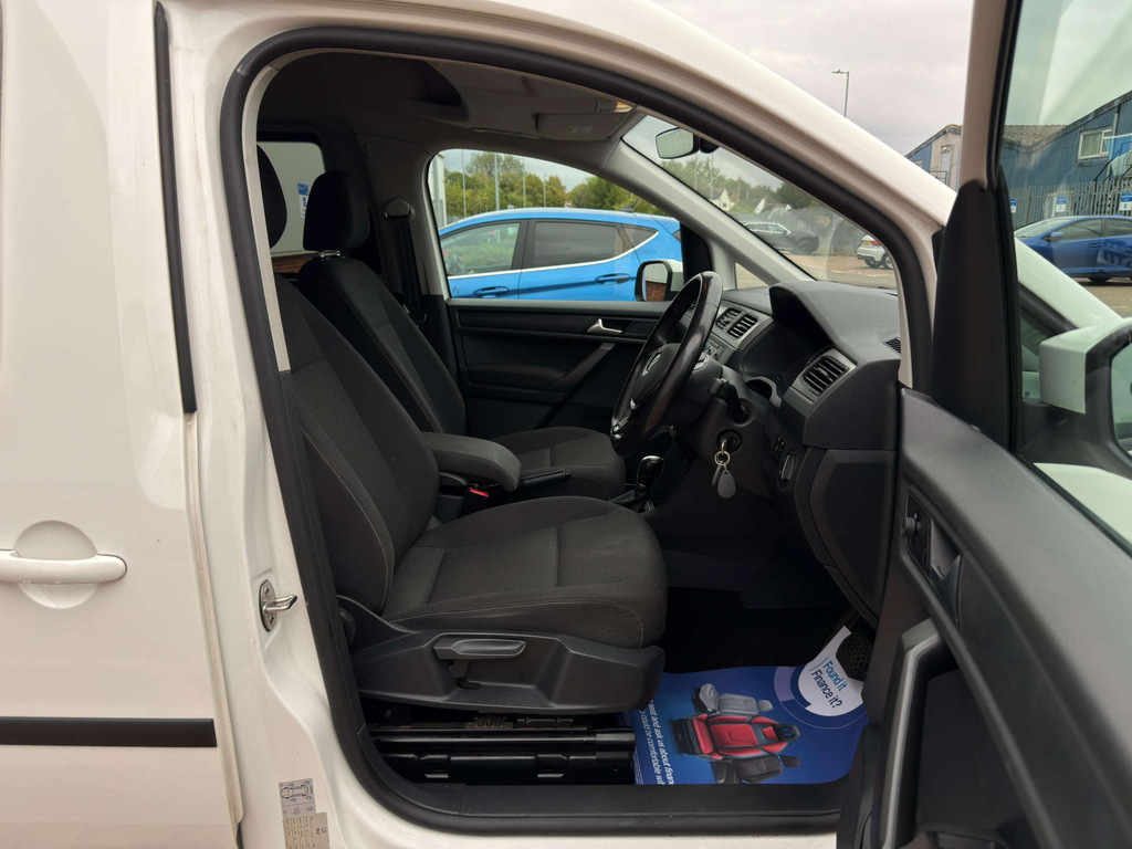Volkswagen Caddy Maxi Life 2L Null Blue #22