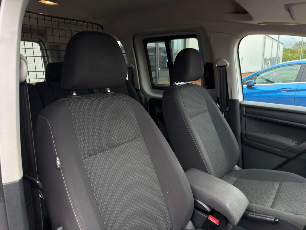 Volkswagen Caddy Maxi Life 2L Null Blue #13