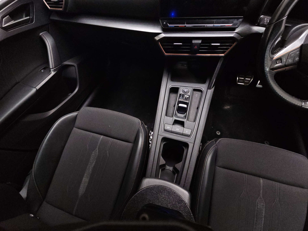 Cupra Leon 2.0 Tsi 300 Vz3 Dsg Grey #9