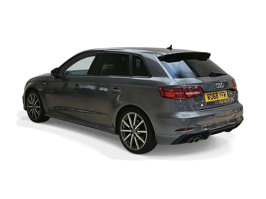 Audi A3 Sportback 35 Tfsi Black Edition RO68YFM  #5
