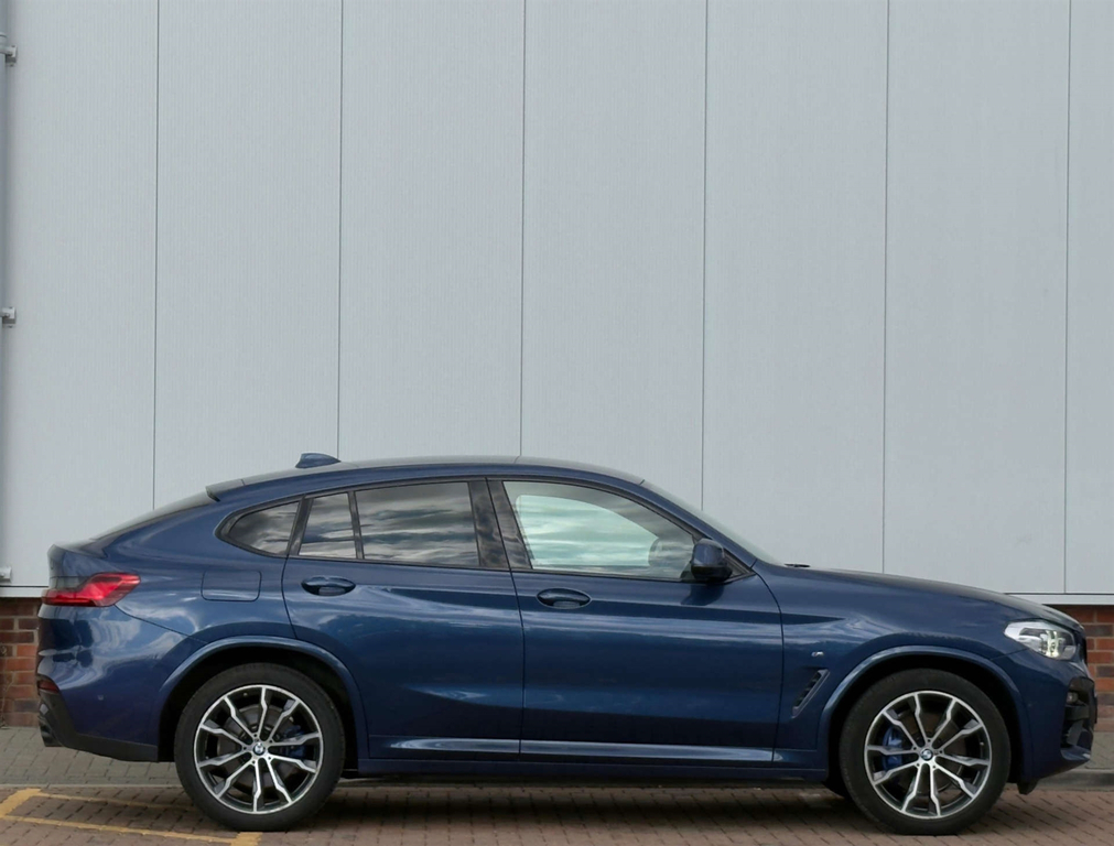 BMW X4 M40i Black #8