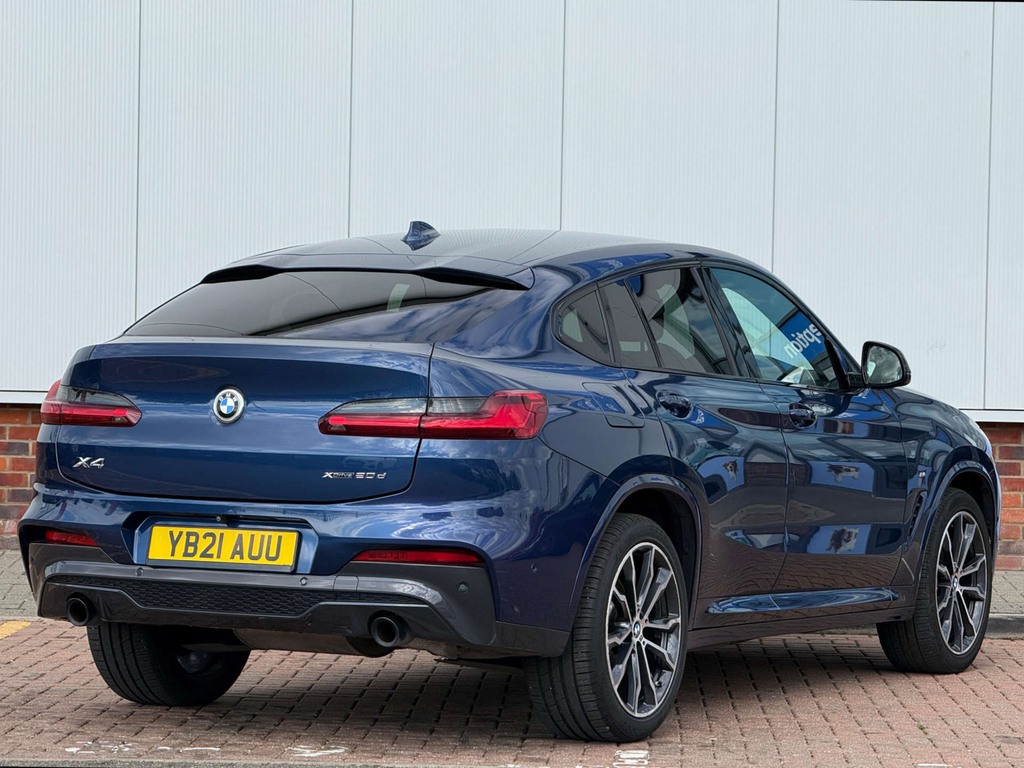 BMW X4 M40i Black #9